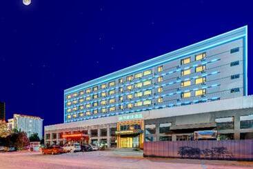 هتل City Comfort Inn Tangshan Railway Station Lunan District Government