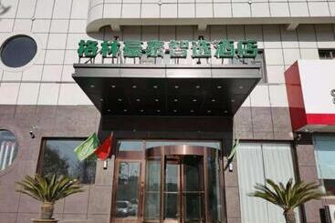 בית מלון כפרי Greentree Inn Express Liaoning Jinzhou Bijia Mountain