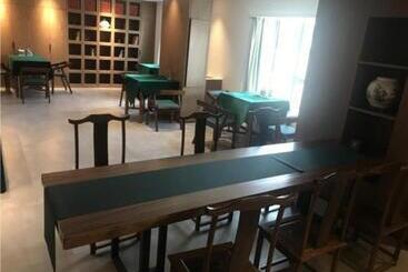Immersing Hotels & Resort Yunzhu Meiyuan Wuyishan Impression Dahongpao