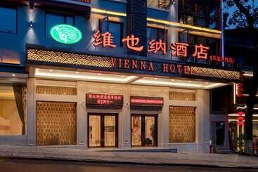 Vienna Hotel Hunan Jishou Fenghuang Ancient City