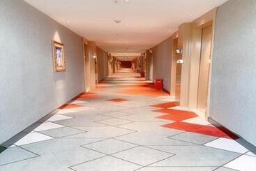 Borrman Hotel Huizhou Boluo Overseas Chinese School Tianhong Plaza