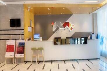 Borrman Hotel Huizhou Boluo Overseas Chinese School Tianhong Plaza