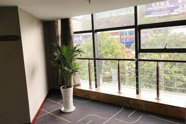 Chonpines Hotels·anshun Taixiang Baili