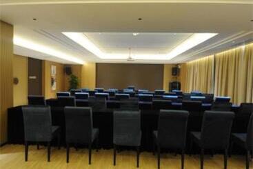 Echeng Hotel Beihai Hunan Road Old Street
