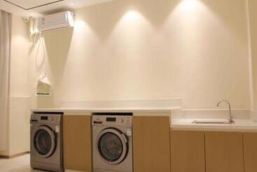 هتل City Comfort Inn Baise Forest Central City Hengji Plaza