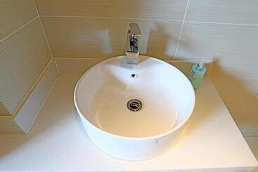 هتل City Comfort Inn Huanggang Polytechnic College Yi Ai Lake