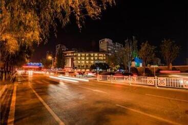 هتل City Comfort Inn Zhangjiakou Municipal Government High Speed Railway Station North Institute