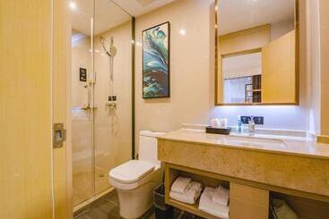 هتل City Comfort Inn Zhoukou City Chuanhui District Huanghe Road