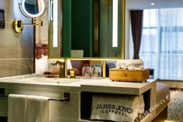 هتل James Joyce Coffetel· Xianyang Renmin Road Central Square Store