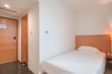 هتل Jinjiang Inn Style Huizhou Xihu Park Walking Street