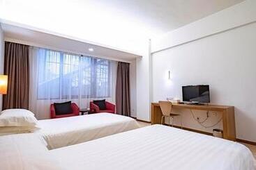 هتل Jinjiang Inn Style Huizhou Xihu Park Walking Street