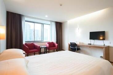 هتل Jinjiang Inn Style Huizhou Xihu Park Walking Street