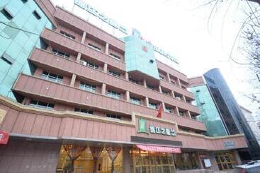 هتل Jinjiang Inn Style Turpan Qingnian Road