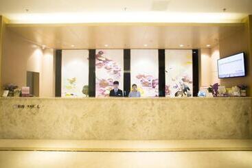Lavande Hotels·jinzhong Pingyao Old Town