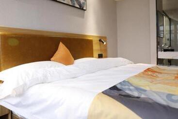 Shell Hotel Anqing Huazhong Road