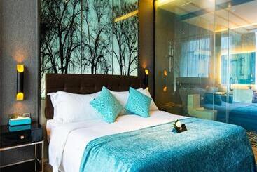Xana Hotelle·hotel Luzhou Baizitu Square