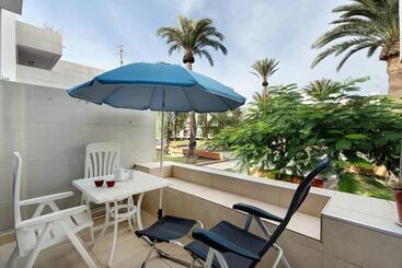 Casa Lizzy   Appartamento Con Vista Giardino N325