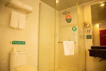 هتل Greentree Inn Bozhou Weiwu Road