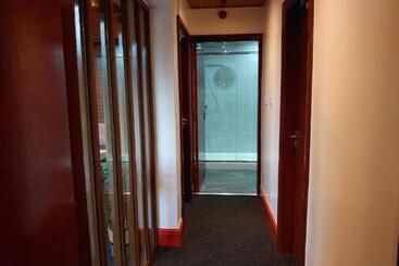 هتل The Elmsleigh Suite At Claremont