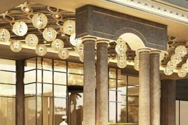 هتل Zhengzhou Yiquan International