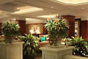 هتل Zhengzhou Yiquan International