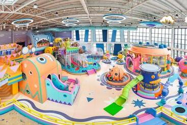 هتل Zhoushan Poly Senbo Nature Park & Resort