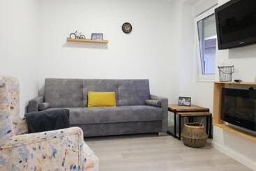پانسیون Henriqueta Maia Suites Suite