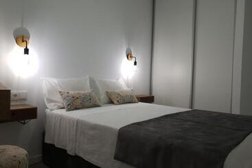 پانسیون Henriqueta Maia Suites  Suite