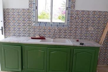 پانسیون Villa Paco Djerba 2 Suites Avec Piscine à Débordement