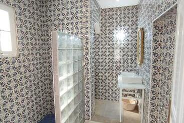 پانسیون Villa Paco Djerba 2 Suites Avec Piscine à Débordement