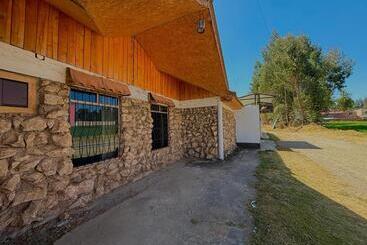 هتل El Rancho