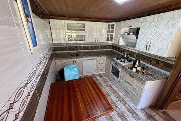 Di̇lek Apart