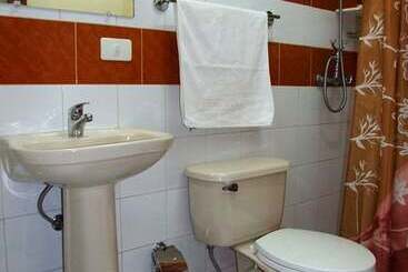هتل Hostal Casa D Pepe