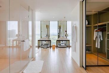 هتل The Westin Blue Bay Resort & Spa