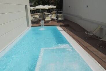 هتل Villa Anthea