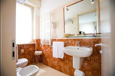 هتل Villa Anthea