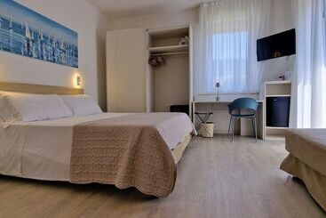 هتل Villa Anthea
