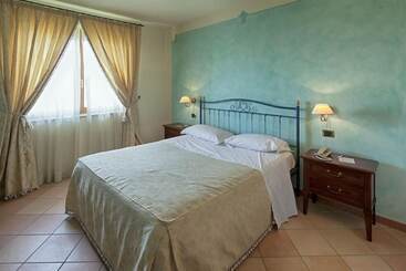 هتل Villa Luigi