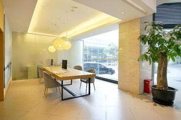 Ji Hotel Shanghai Stadium