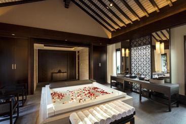 Yurun Hanyuelou Villa Resort Huangshan