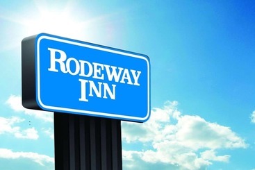 فندق صغير Rodeway Inn Commerce   Los Angeles
