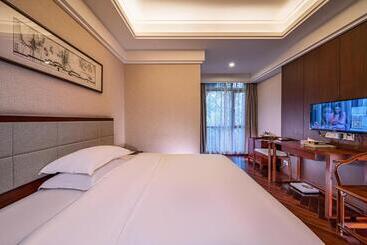 Guilin Zizhou Panorama Resort