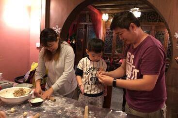 هتل Yangshuo Mountain Nest Boutique
