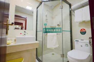 هتل Greentree Eastern Bijie Qixingguan Zhaoshanghuayuan