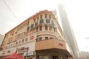 هتل Greentree Inn Liaoning Dalian Railway Station South Shengli Square Express