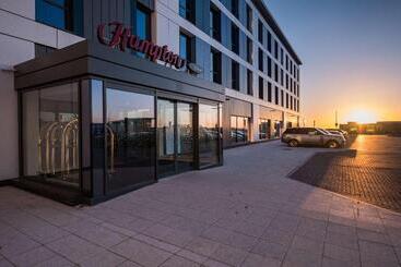 هتل Hampton By Hilton Aberdeen Airport