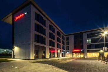 هتل Hampton By Hilton Aberdeen Airport