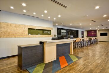 هتل Home2 Suites By Hilton Evansville