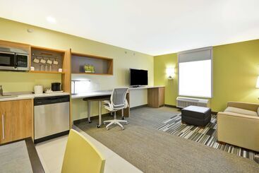 هتل Home2 Suites By Hilton Rapid City