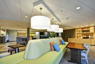 هتل Home2 Suites By Hilton Rapid City